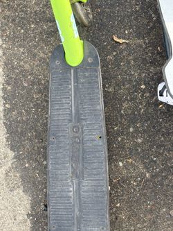 Razor Green Black Folding Kick Electric Scooter for Kids