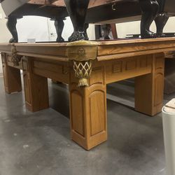 Connelly Pro 8 Foot Ultimate Pool Table