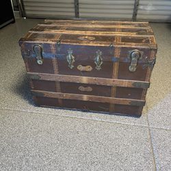Vintage / Old Big Steamer Trunk / Storage Made By Olewine’s Co. - Very Sturdy And Cool Looking 