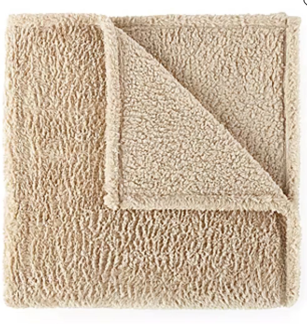 Faux Fur Queen Size Blanket In Beige