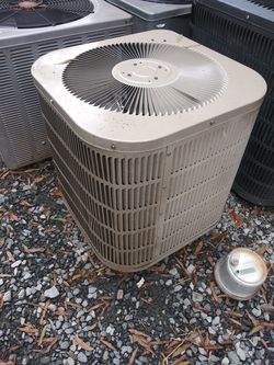 2 ton coodman straight ac unit comes with atwo yeas warranty 👍