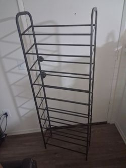 Metal shoe rack