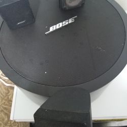 BOSE FREE SPACE SPEAKER ( Needs Two Tweeters Put Back On )