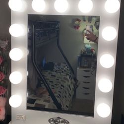 Vanity Mirror 