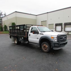 2013 Ford F-550 Chassis