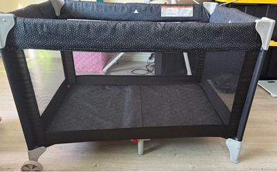 Baby Portable Play Yard Pack N Play