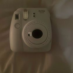 Polaroid Camera 