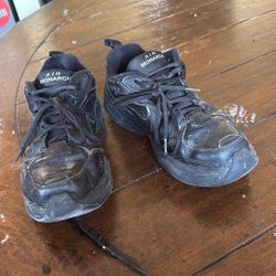 Nike Air Monarch IV "Triple Black" - Size 9.5