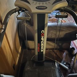 Connections Fitness Vibration Machine