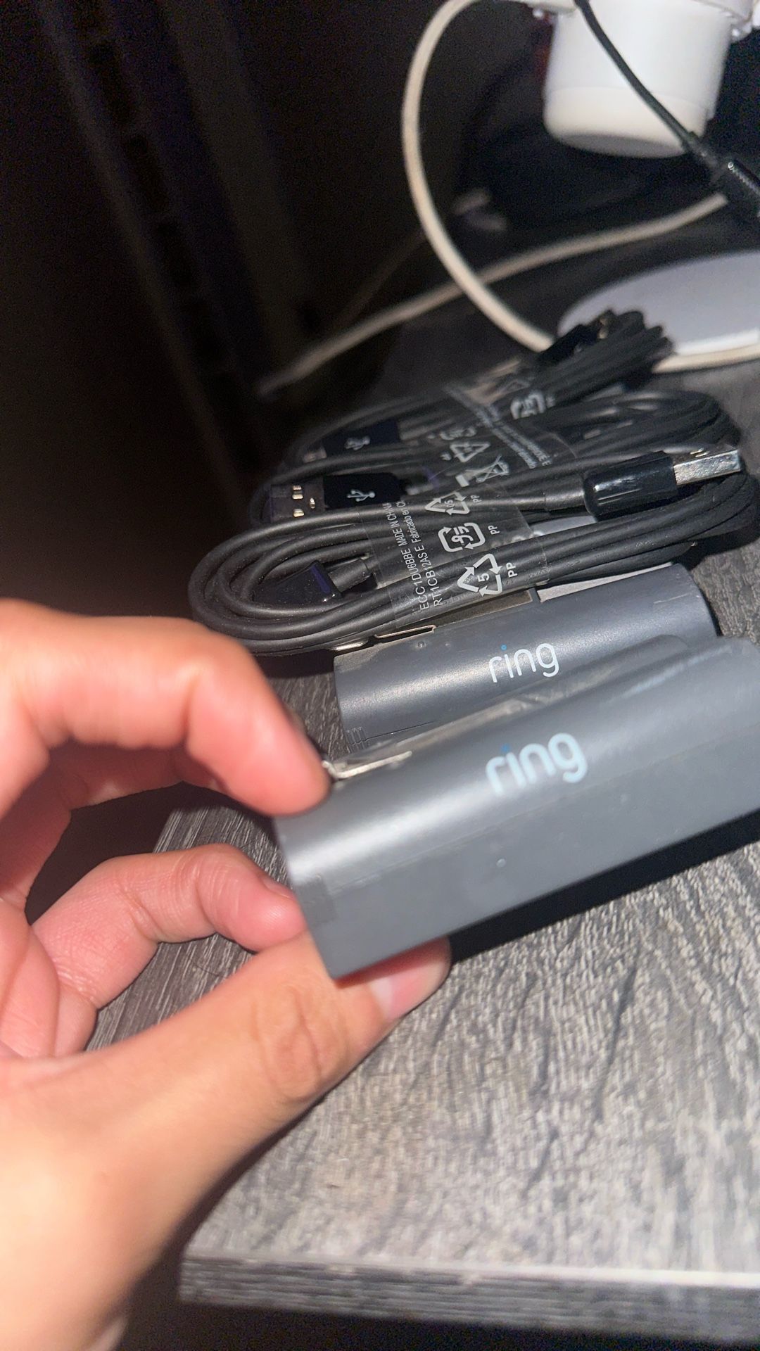 Ring Battery’s For Camera Comes With Chargers
