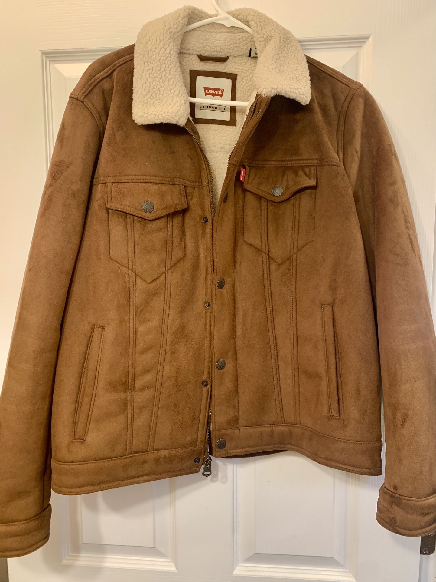 Levi’s Brown Sherpa Trucker Jacket (Size M)