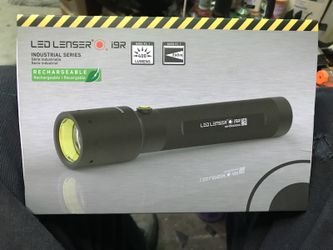 Awesome Lenser Flashlight