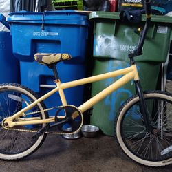 Diamond Back BMX Bike 20inch Tires Ready To Ride  No Flats