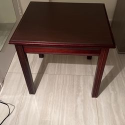 Square Living Room Table