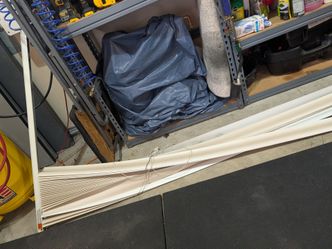 Vertical blind set.   Just old.  Functional.