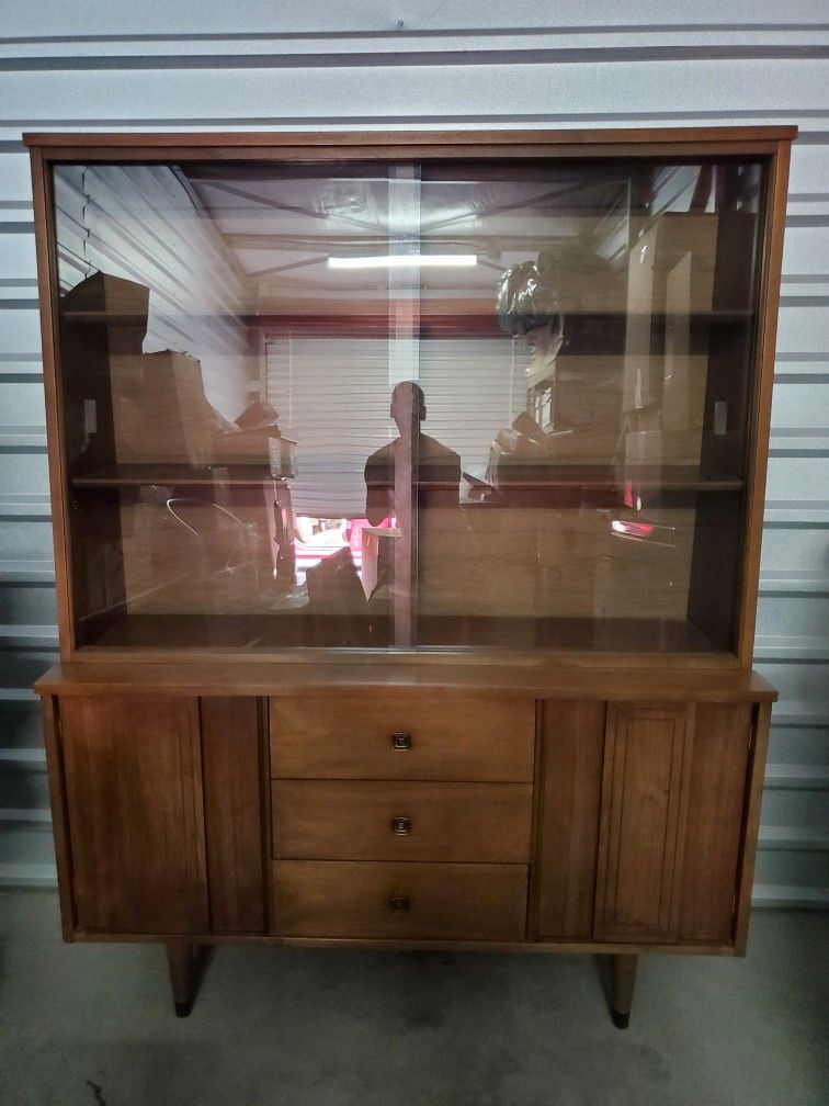 Vintage Mid Century Modern Hutch
