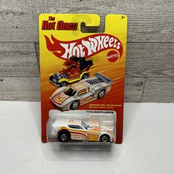 Hot wheels The Hot Ones White  ‘1977  Plymouth Arrow Funny Car • Die Cast Metal • Made in Thailand