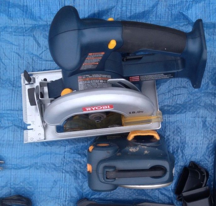 Ryobi 18v Lot Circular Saw, Radio, Battery.