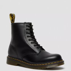1460 Dr Martens Women’s Size 6
