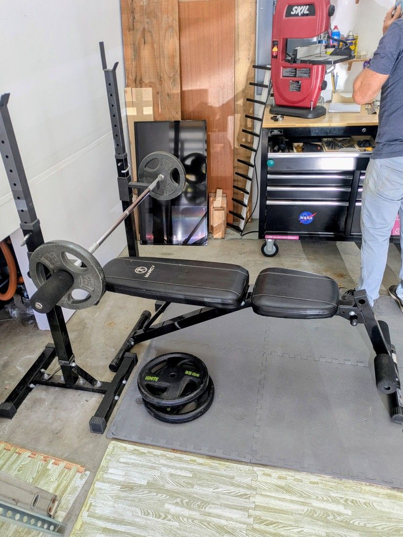 Weightlifting Set (includes Bench, Squat Rack, Bar + Weights)