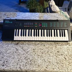 Yamaha PSR-6 Electronic Keyboard Late 80s