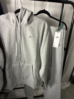 Alo Yoga Gray Hoodie and Sweatpants Set