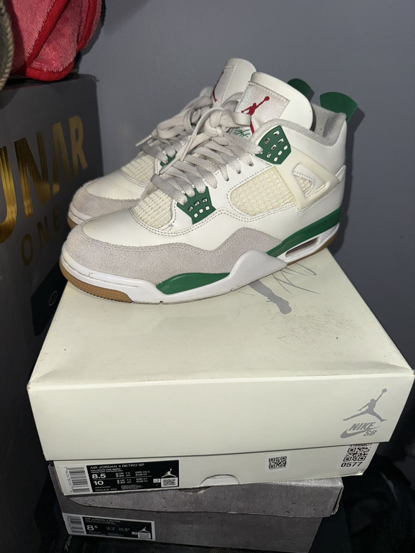 Air Jordan 4 Sb Size 8.5