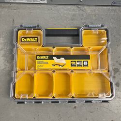 DEWALT Plastic 10-Compartment Deep Pro Small Parts Organizer