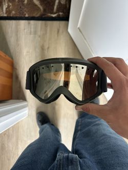 Anon snow goggles