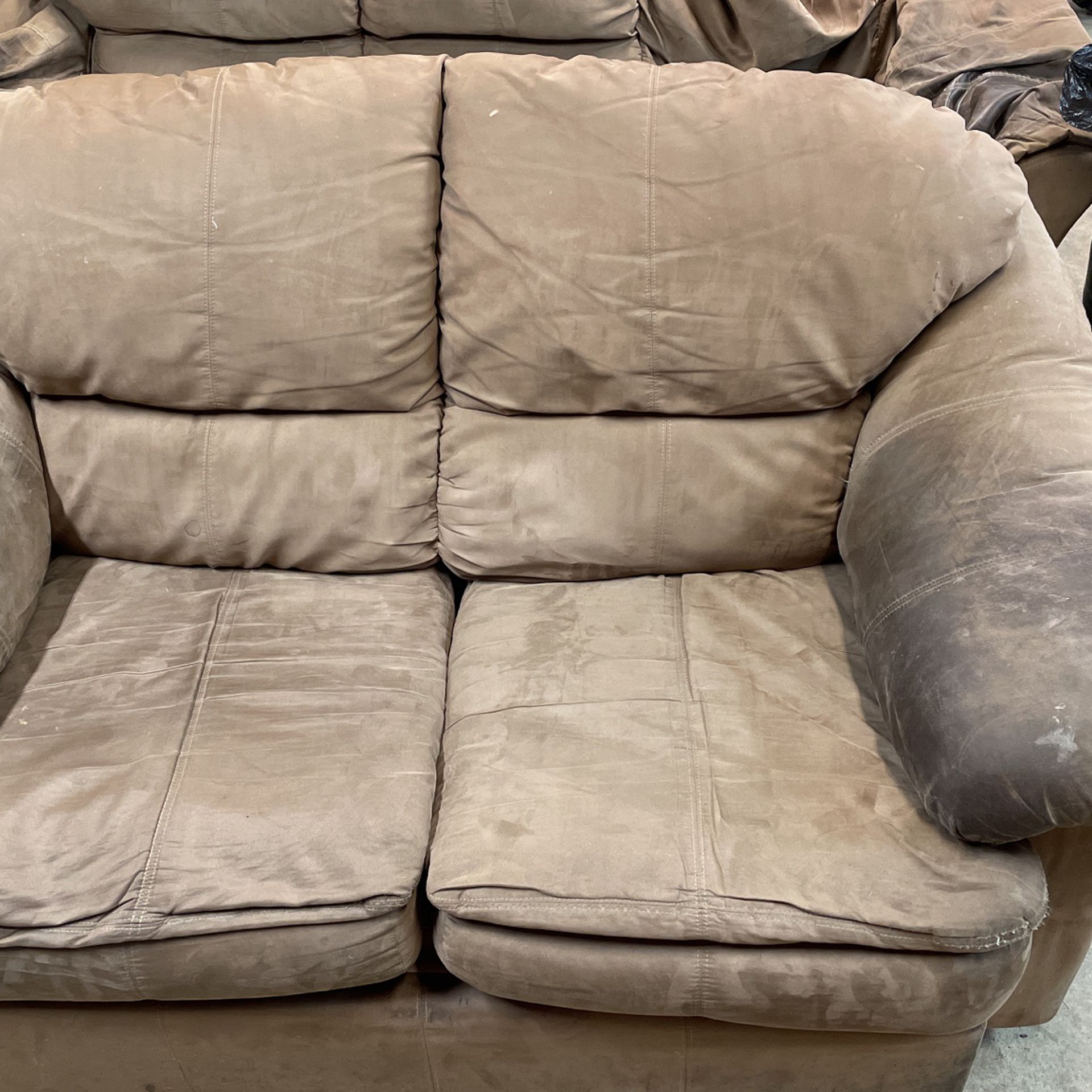 Free  Couch