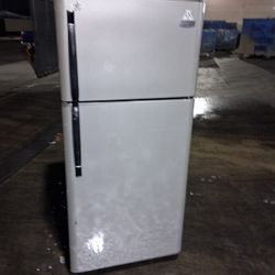 Fridge In Working Condition Delivery Available Two Months Warranty 