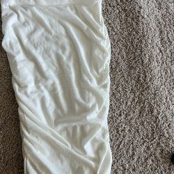 Izzy & Me White Ruched Skirt – Size S
