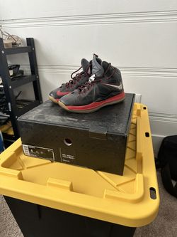 Nike LeBron X Pressure