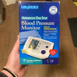 NEW Blood Pressure Monitor (open Box Never Used) 