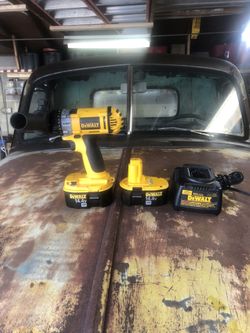 DeWalt heavy duty 3 speed Non China Drill Good stuff
