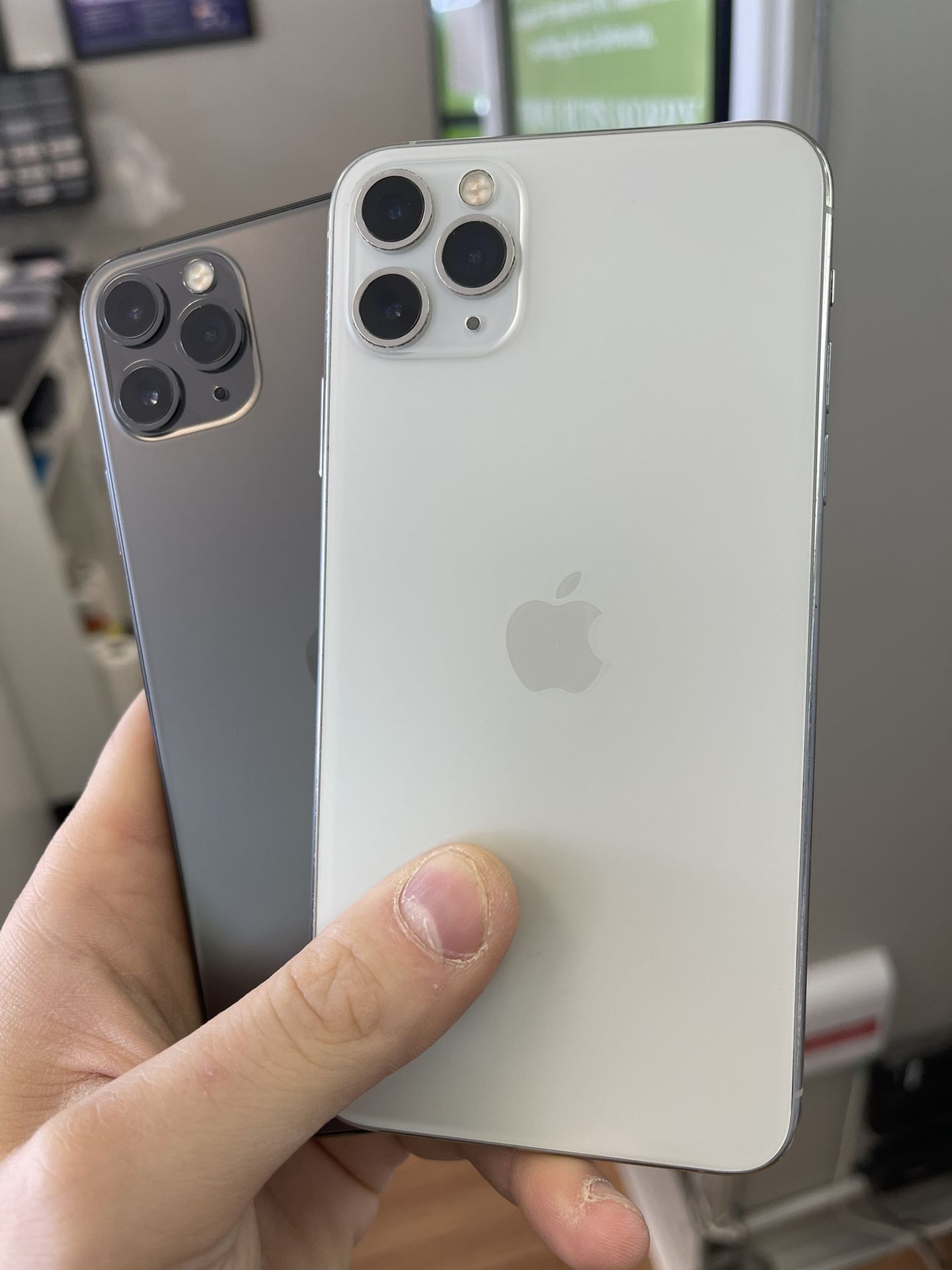 Unlocked iPhone 11 Pro Max 256GB @ The Phone Hub