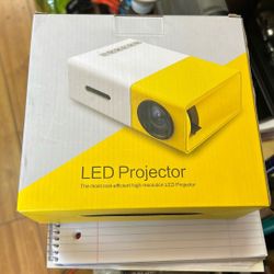 New LED Projector 