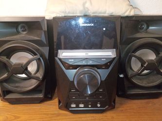 stereo Magnavox