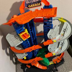Hot Wheels Garage 