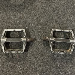 metal bmx bike pedals 