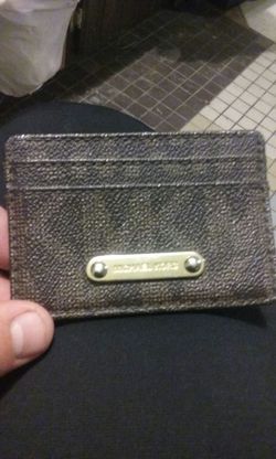 Michael kors wallet