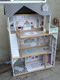 Doll House