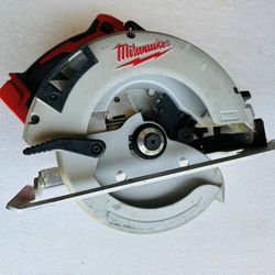 Milwaukee 2631-20 M18 Brushless 7-1/4  Circularular Saw (Tool-Only)