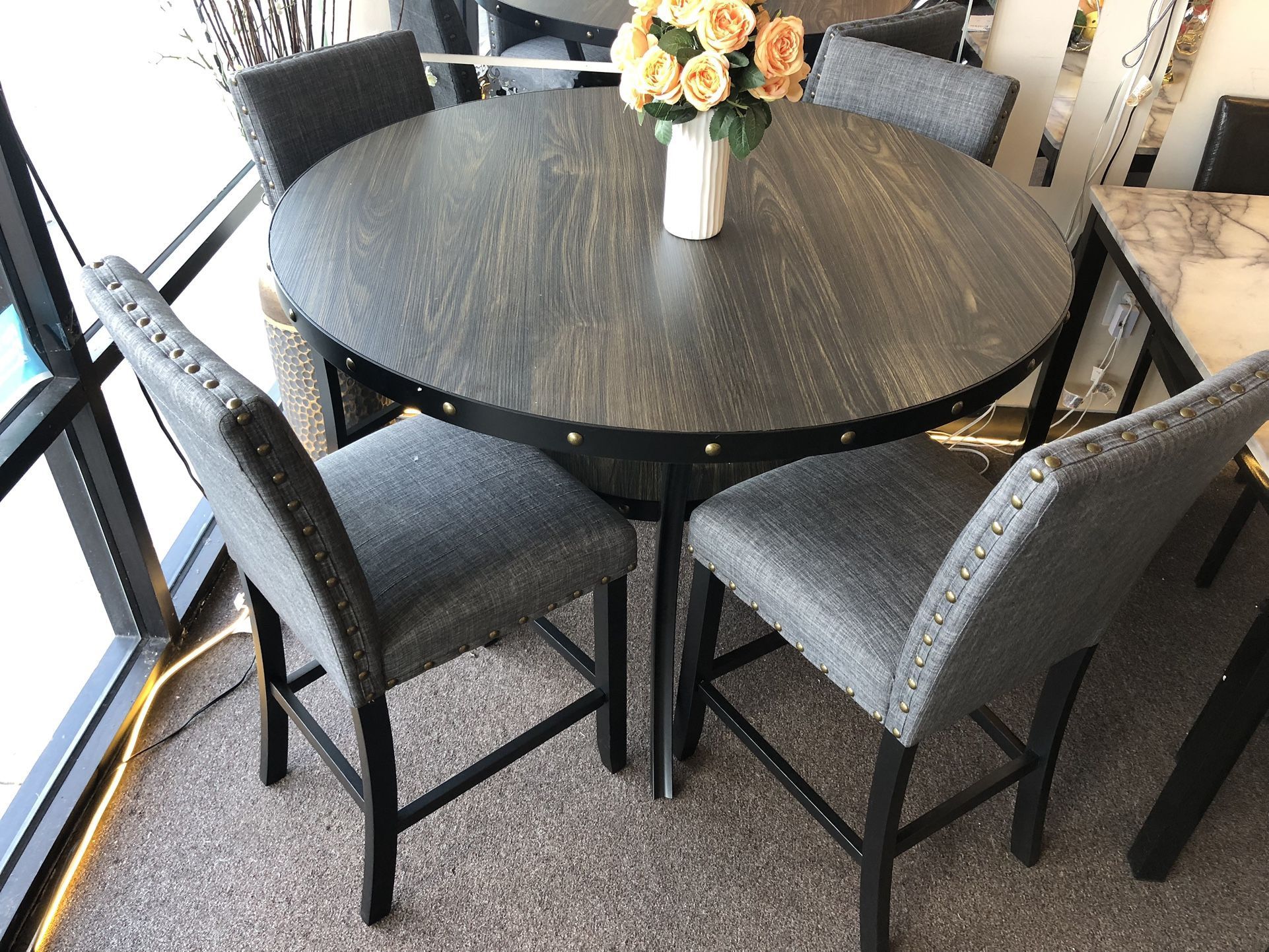 Dining Table Set