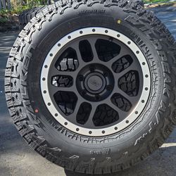 New 17” Wheels A/T Tires Ford F-150 Expedition F150 6x135 rims