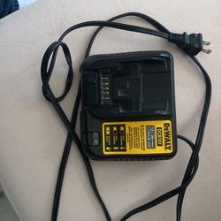 Cargador De Pila Dewalt