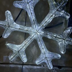 LED Light Snowflake Outdoor Christmas 36 In Cool White 
