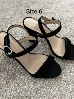 Black Heels (Size 6)
