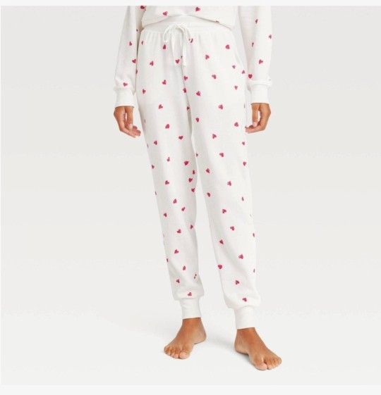 Colsie Super Soft Cozy Pink Heart Print Joggers Sweatpants
NWT