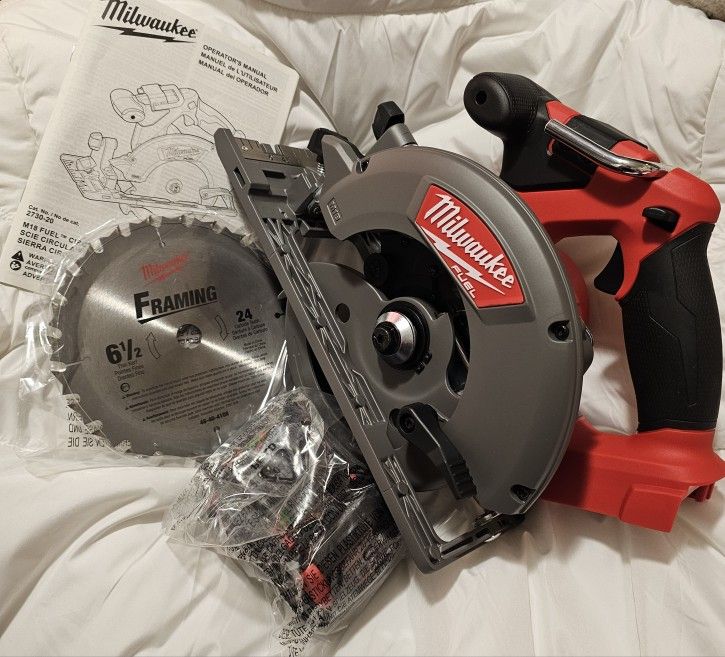 Milwaukee M18 Fuel Circular Saw